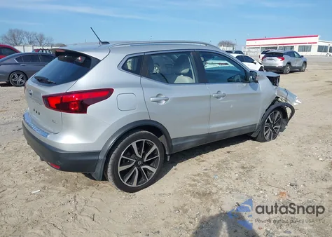 2019 Nissan Rogue Sport Sl z USA, uszkodzony, nr VIN JN1BJ1CP2KW526380